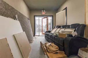 9205 Mesa Dr, Houston, TX 77028 - Photo 17