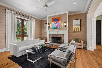 4702 Ivanhoe Street, Houston, TX 77027 - Photo 9