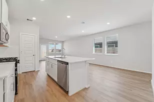 5727 Adamite Wy, Houston, TX 77048 - Photo 5