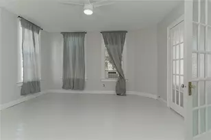 2121 Avenue K, Galveston, TX 77550 - Photo 5