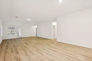 16213 Parish Pointe Ct, Conroe, TX 77302 - Photo 13