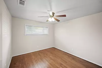 5671 Sylmar Road, Houston, TX 77081 - Photo 37