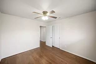 5671 Sylmar Rd, Houston, TX 77081 - Photo 39