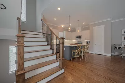 2604 Bevis Street #E, Houston, TX 77008 - Photo 25