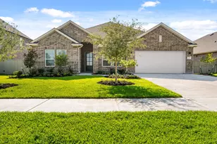 1818 S Wildflower Dr, Deer Park, TX 77536 - Photo 1