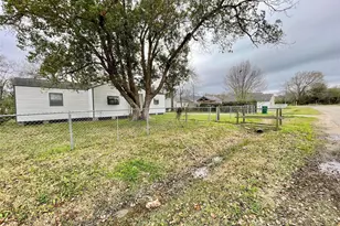 1827 Neuman St, La Marque, TX 77568 - Photo 21