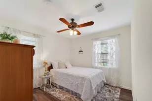 9219 Linda Vista Rd, Houston, TX 77078 - Photo 11