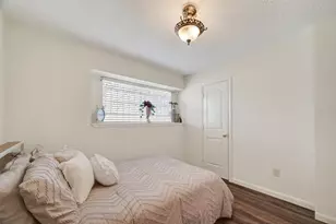 9219 Linda Vista Rd, Houston, TX 77078 - Photo 15