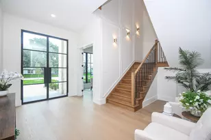 211 W 34th St, Houston, TX 77018 - Photo 5
