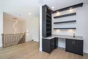 211 W 34th St, Houston, TX 77018 - Photo 21