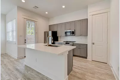 2721 Oakwood Crest Lane, Houston, TX 77018 - Photo 35