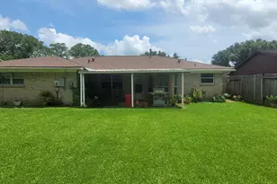 1807 Sleepy Creek Way, Pearland, TX 77581 - Photo 17