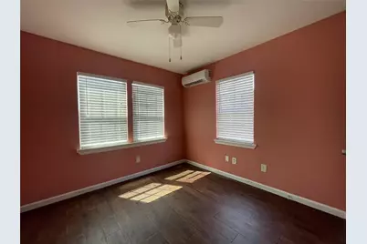 2407 Bastrop #2, Houston, TX 77004 - Photo 7