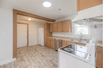 204 S Pitzer, Colmesneil, TX 75938 - Photo 13