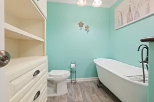 142 County Rd 450, Dayton, TX 77535 - Photo 11