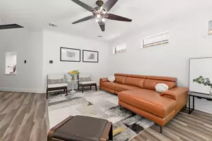 26 Cinnamon Teal Pl, The Woodlands, TX 77382 - Photo 11