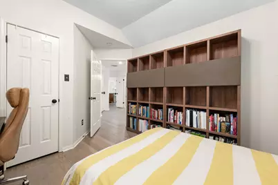 26 Cinnamon Teal Place, The Woodlands, TX 77382 - Photo 33