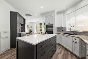 26 Cinnamon Teal Pl, The Woodlands, TX 77382 - Photo 17