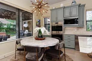 36 Golden Scroll Cir, The Woodlands, TX 77382 - Photo 11