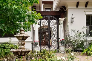 36 Golden Scroll Cir, The Woodlands, TX 77382 - Photo 3