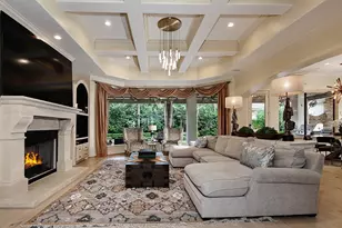 36 Golden Scroll Cir, The Woodlands, TX 77382 - Photo 9