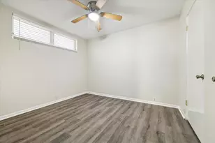 3259 Branard St, Houston, TX 77098 - Photo 9