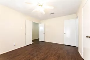 2307 Spring Dusk Ln, Spring, TX 77373 - Photo 9