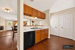 2307 Spring Dusk Ln, Spring, TX 77373 - Photo 9