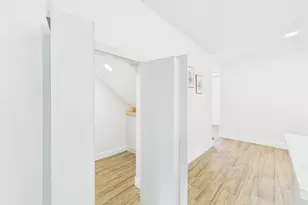 529 W 4th St, Freeport, TX 77541 - Photo 11