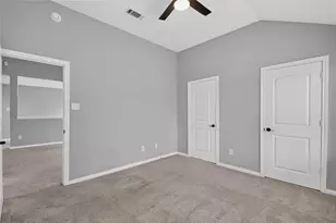 108 April Cove, Conroe, TX 77356 - Photo 37