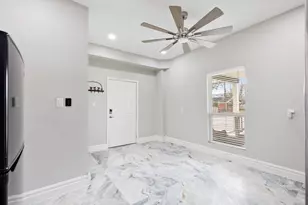 2534 Cliff Dr, Dickinson, TX 77539 - Photo 33