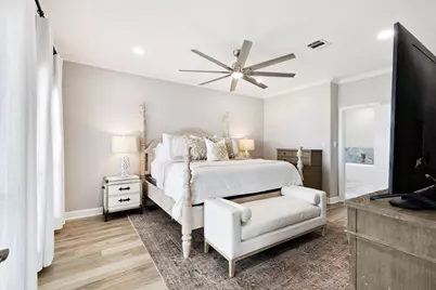 2534 Cliff Drive, Dickinson, TX 77539 - Photo 17