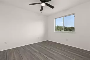 9522 Deep Valley Dr, Houston, TX 77044 - Photo 21