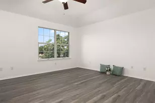 9522 Deep Valley Dr, Houston, TX 77044 - Photo 17