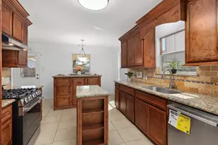 9522 Deep Valley Dr, Houston, TX 77044 - Photo 13