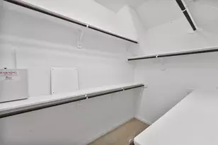 22403 Pebble Falls Ln, Tomball, TX 77375 - Photo 17