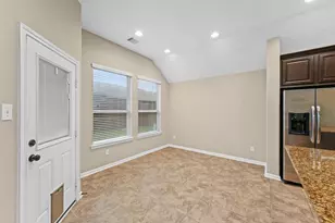 22403 Pebble Falls Ln, Tomball, TX 77375 - Photo 3