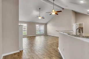 6827 Davy Crockett Dr, Manvel, TX 77578 - Photo 17