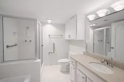 5050 Ambassador Way #111, Houston, TX 77056 - Photo 17