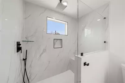 6610 Ezzard Charles Lane #B, Houston, TX 77091 - Photo 15