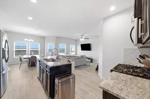 13451 Blair Glen Ln, Houston, TX 77048 - Photo 9