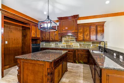 12446 Willis Waukegan Road, Conroe, TX 77303 - Photo 15
