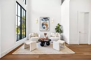 320 W 32nd St, Houston, TX 77018 - Photo 5