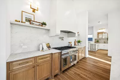 320 W 32nd Street, Houston, TX 77018 - Photo 9