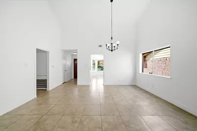 12330 Tambourine Drive, Houston, TX 77477 - Photo 5