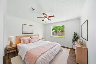 12330 Tambourine Dr, Houston, TX 77477 - Photo 17