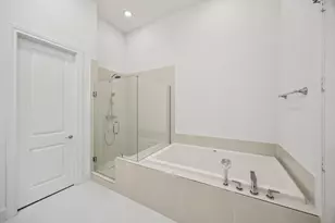 808 Cage St, Houston, TX 77020 - Photo 17