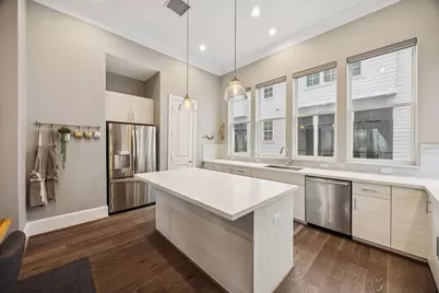 808 Cage Street, Houston, TX 77020 - Photo 3