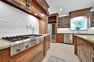 5 Box Turtle Ln, The Woodlands, TX 77380 - Photo 17