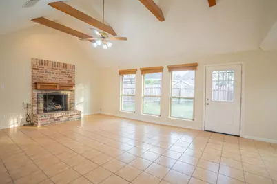 4219 Meadowchase Lane, Houston, TX 77014 - Photo 5